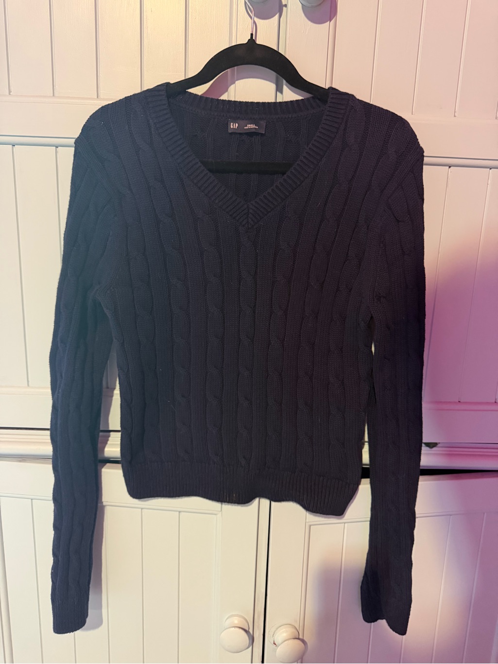 Gap Women's Dark Navy Cable V-Neck Sweater